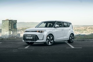 Kia Soul GT Line 2023 или аналог в Тбилиси, Грузия
