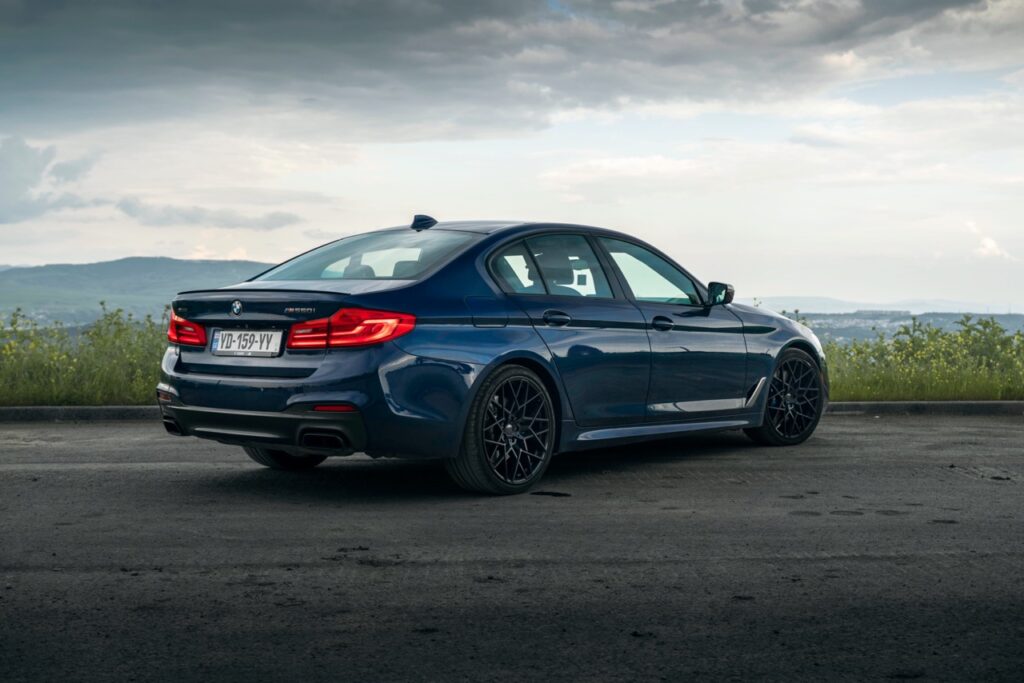 BMW M550 2017-2022 или аналог в Тбилиси, Грузия