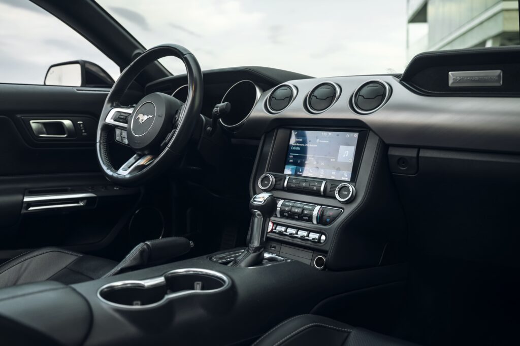 Ford Cabrio MUSTANG 2021 или аналог в Тбилиси, Грузия