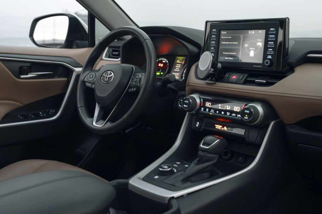 Toyota RAV-4 2020 или аналог в Тбилиси, Грузия