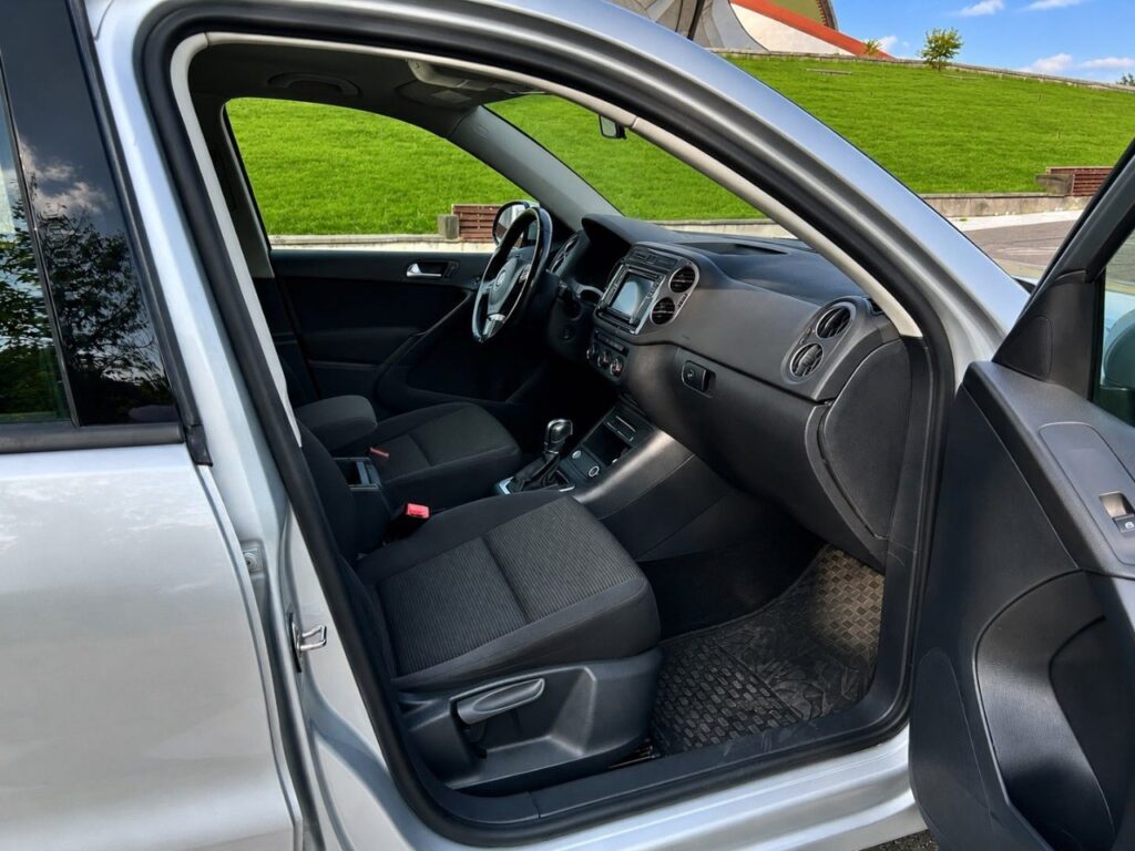 VOLKSWAGEN TIGUAN 2016-2018 или аналог в Ереване, Армения