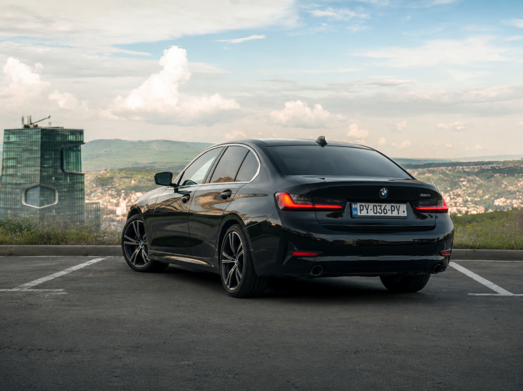 BMW 3 2019 или аналог в Тбилиси, Грузия