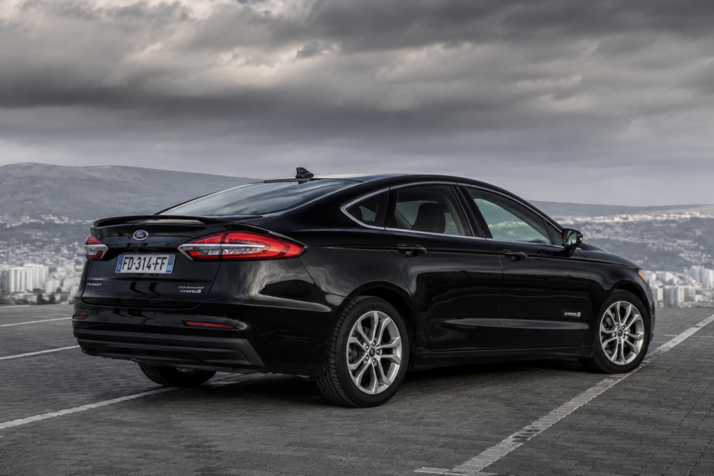 Ford Fusion 2016-2019 или аналог в Тбилиси, Грузия
