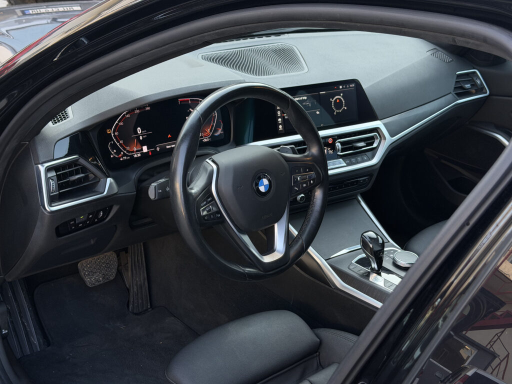 BMW 3 2019 или аналог в Тбилиси, Грузия