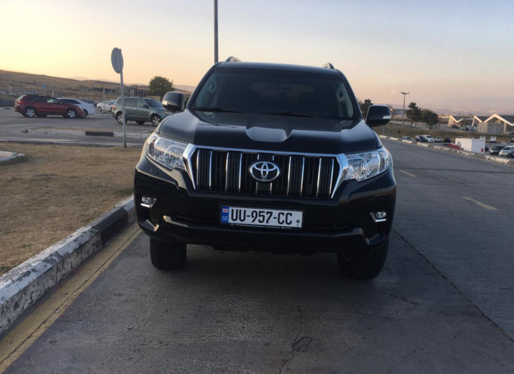 Toyota Prado 3.0 дизель 2018 -2020 или аналог в Тбилиси, Грузия