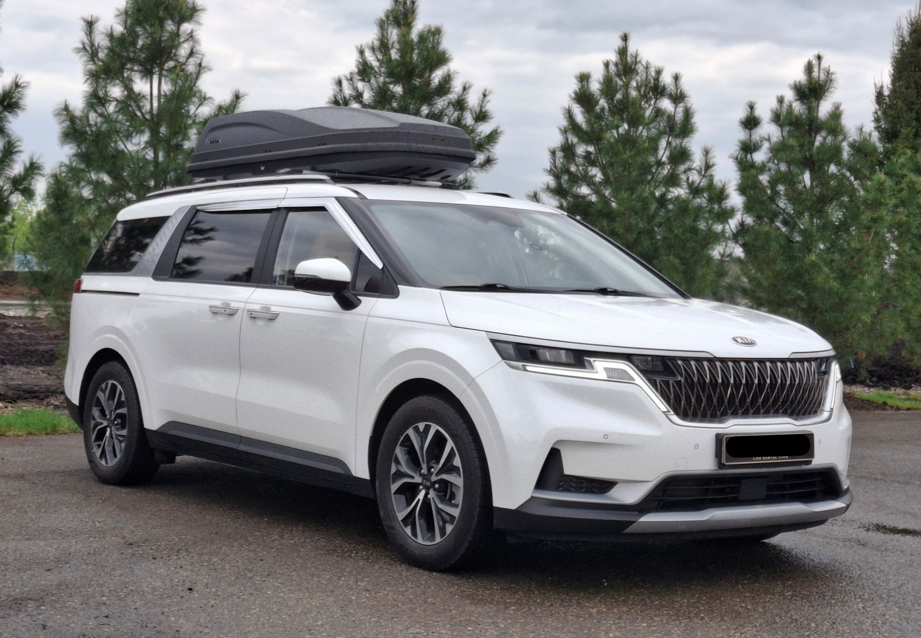 Kia Carnival 9 мест 2020-2023 или аналог в Горно-Алтайске, Россия