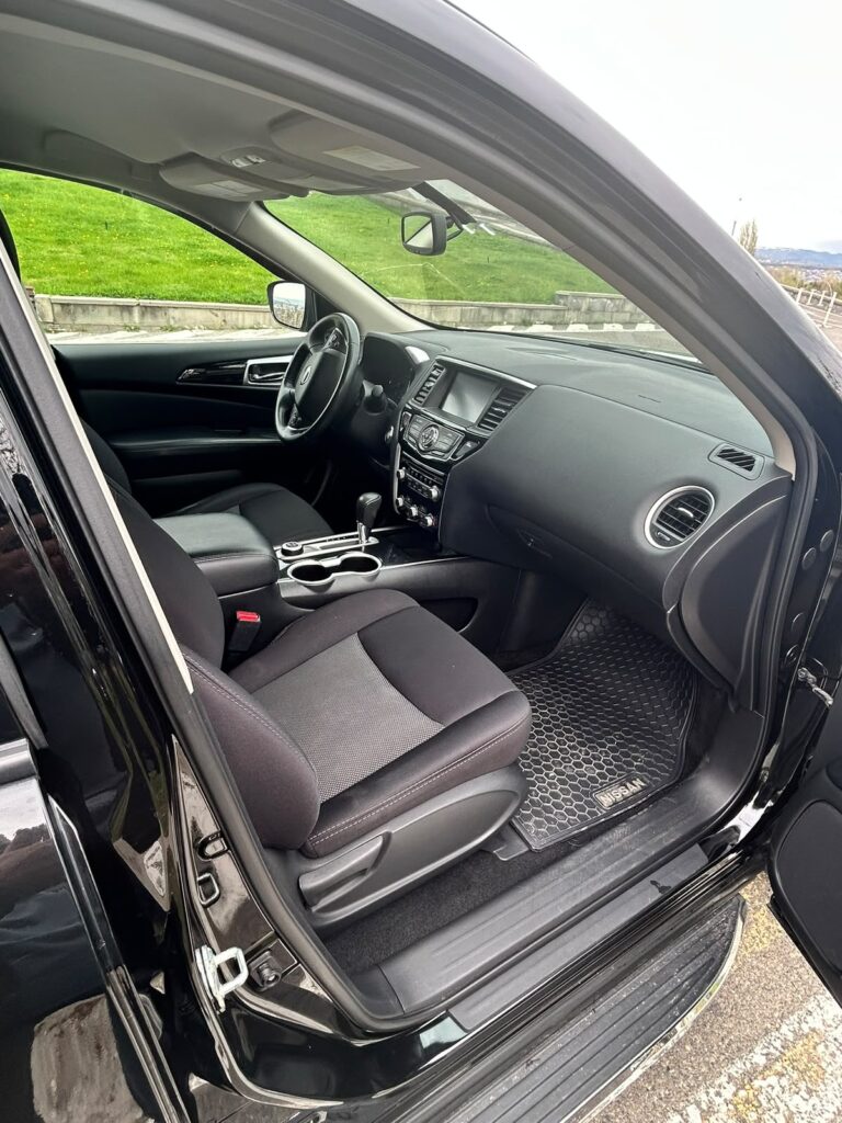 NISSAN PATHFINDER 2019-2021 или аналог в Ереване, Армения