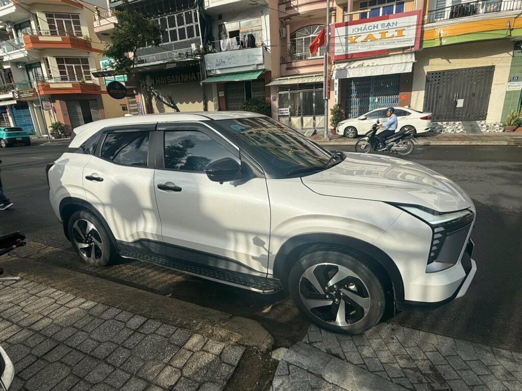 Mitsubishi X-Force 2023-2025 или аналог в Дананге, Вьетнам