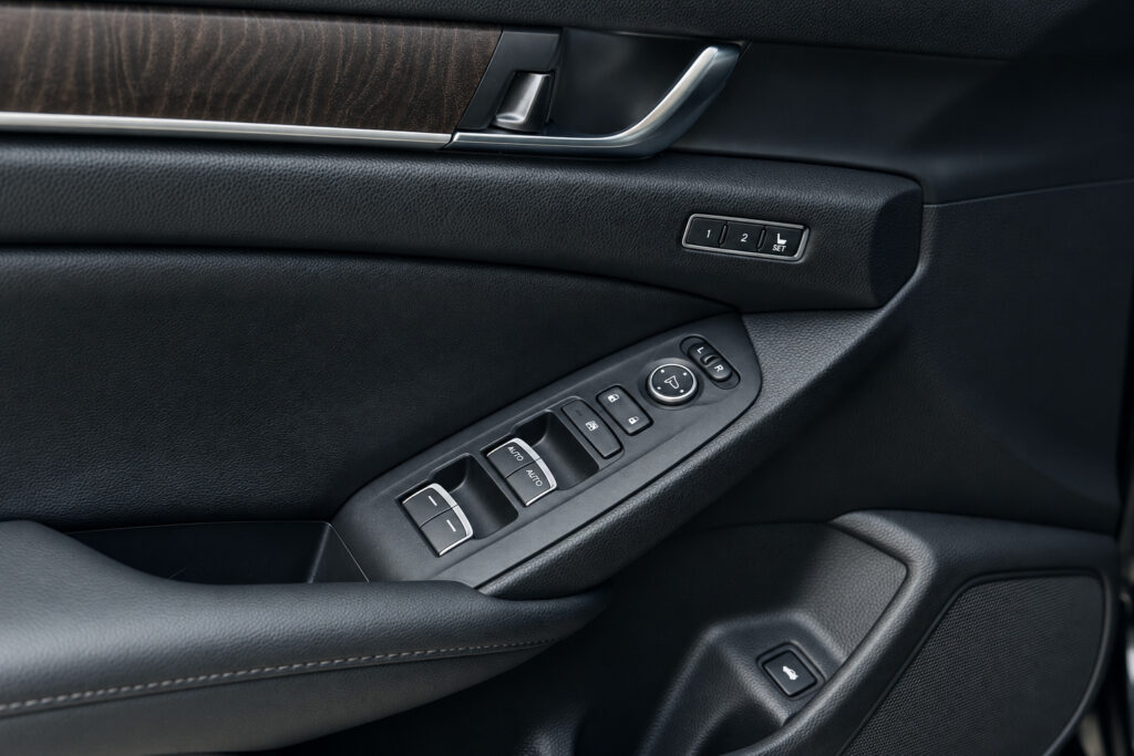 Honda Accord или аналог в Тбилиси, Грузия