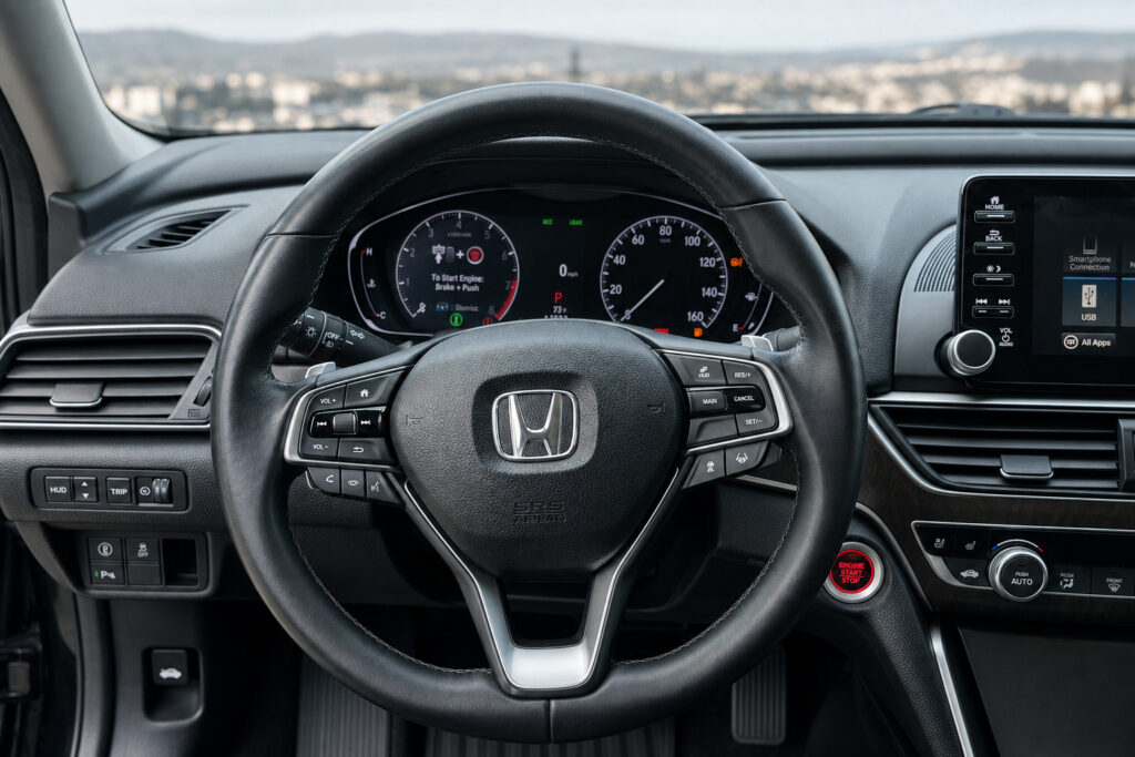 Honda Accord или аналог в Тбилиси, Грузия