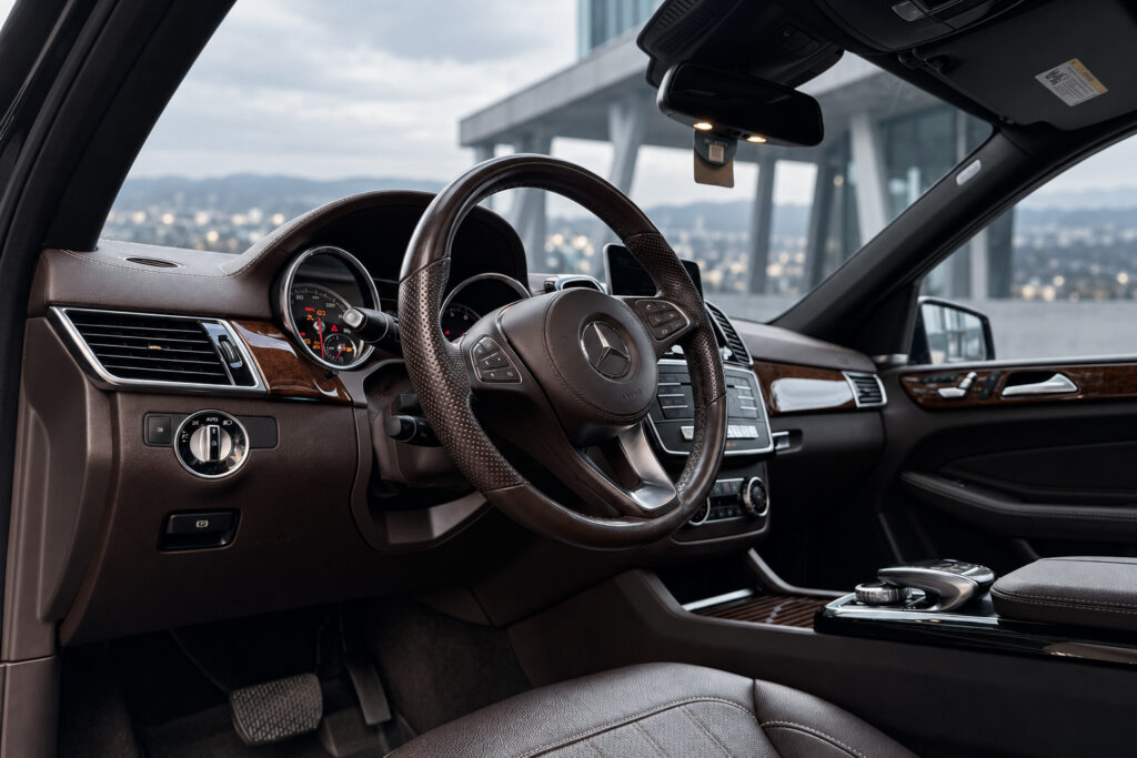 Mercedec-Benz GLS 450 или аналог в Тбилиси, Грузия